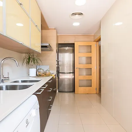 Apartment Family By Lofties Terrassa